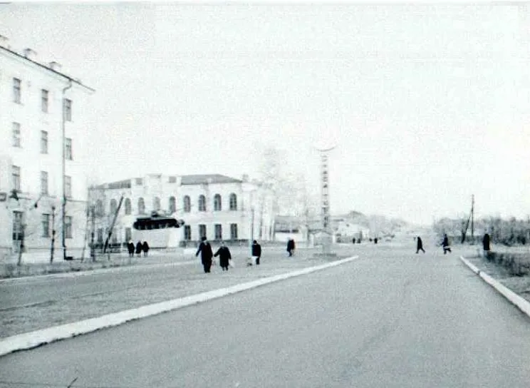 Ул. Бабушкина, перекрёсток с ул. Горького. 1967 г.